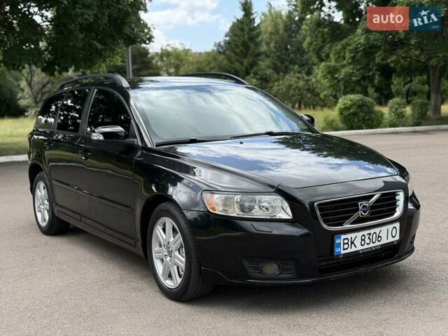 Черный Вольво В50, объемом двигателя 2 л и пробегом 244 тыс. км за 6200 $, фото 10 на Automoto.ua