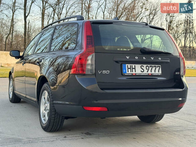 Черный Вольво В50, объемом двигателя 1.6 л и пробегом 223 тыс. км за 6999 $, фото 18 на Automoto.ua