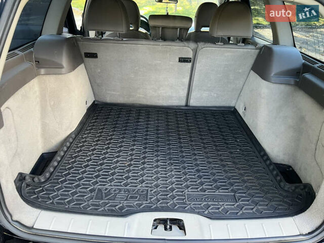 Вольво В50 2008 в Львове на Automoto.ua Черный Вольво В50, объемом двигателя 2 л и пробегом 333 тыс. км за 6400 $, фото 22 на Automoto.ua