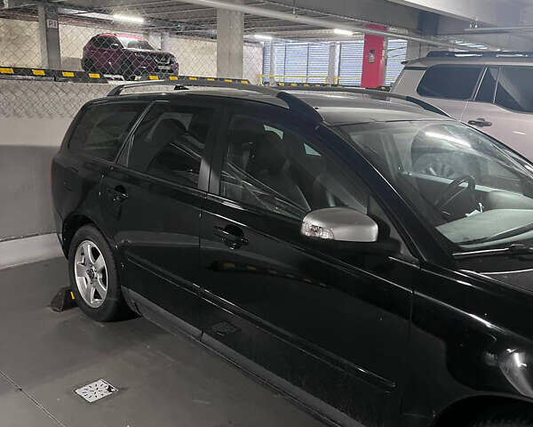 Вольво В50 2008 в Виннице на Automoto.ua Черный Вольво В50, объемом двигателя 1.56 л и пробегом 260 тыс. км за 6200 $, фото 3 на Automoto.ua