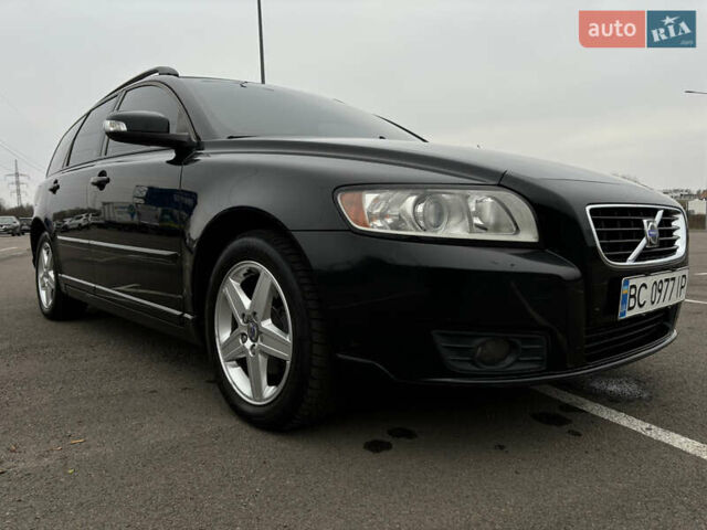 Чорний Вольво V50, об'ємом двигуна 1.6 л та пробігом 241 тис. км за 6800 $, фото 6 на Automoto.ua