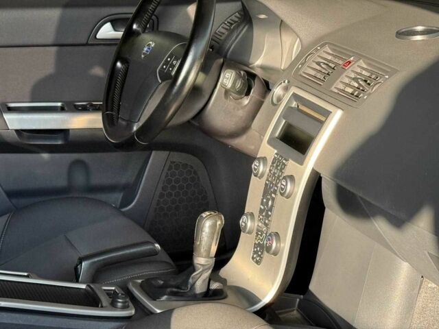 Чорний Вольво V50, об'ємом двигуна 1.6 л та пробігом 265 тис. км за 6890 $, фото 16 на Automoto.ua