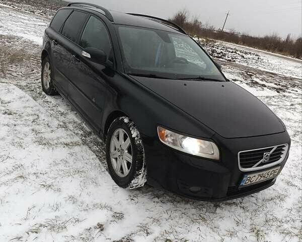 Чорний Вольво V50, об'ємом двигуна 1.56 л та пробігом 257 тис. км за 6999 $, фото 3 на Automoto.ua