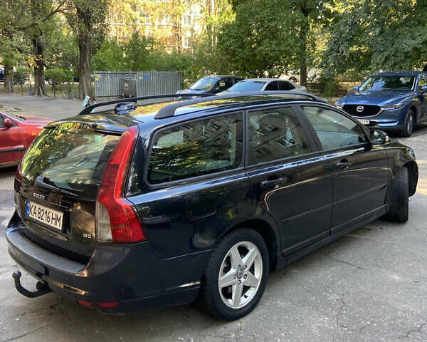Чорний Вольво V50, об'ємом двигуна 1.56 л та пробігом 250 тис. км за 6500 $, фото 8 на Automoto.ua