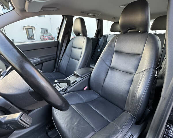 Черный Вольво В50, объемом двигателя 1.6 л и пробегом 223 тыс. км за 6999 $, фото 34 на Automoto.ua