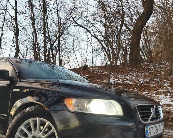 Черный Вольво В50, объемом двигателя 1.6 л и пробегом 278 тыс. км за 6600 $, фото 11 на Automoto.ua