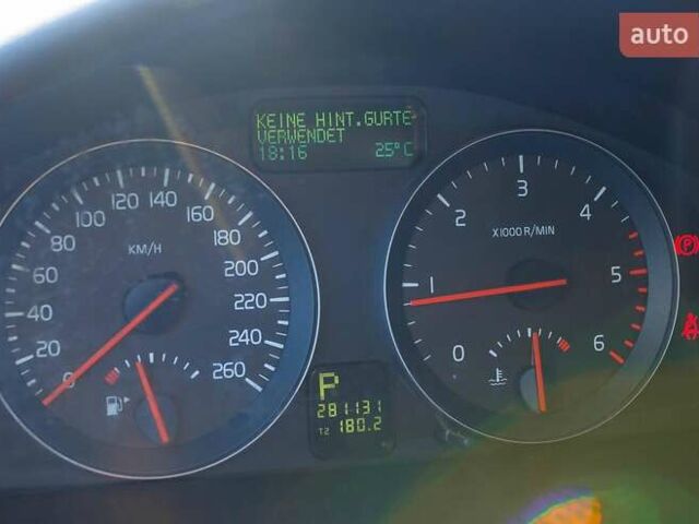 Черный Вольво В50, объемом двигателя 2 л и пробегом 282 тыс. км за 7932 $, фото 54 на Automoto.ua