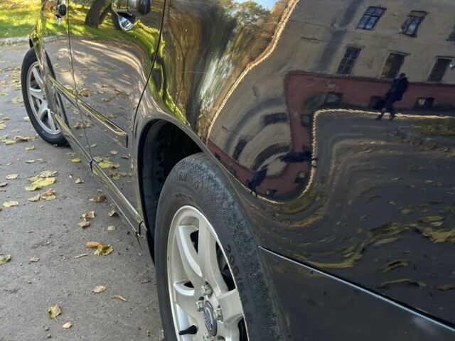 Вольво В50 2008 в Львове на Automoto.ua Черный Вольво В50, объемом двигателя 2 л и пробегом 333 тыс. км за 6400 $, фото 9 на Automoto.ua