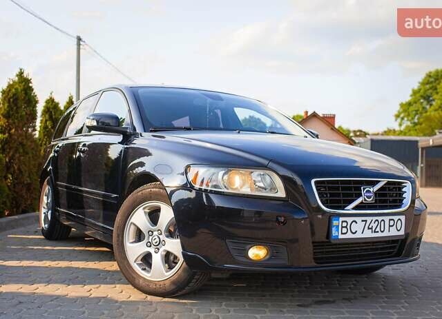 Черный Вольво В50, объемом двигателя 2 л и пробегом 282 тыс. км за 7932 $, фото 38 на Automoto.ua