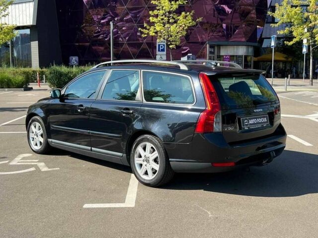 Чорний Вольво V50, об'ємом двигуна 1.6 л та пробігом 294 тис. км за 6490 $, фото 4 на Automoto.ua