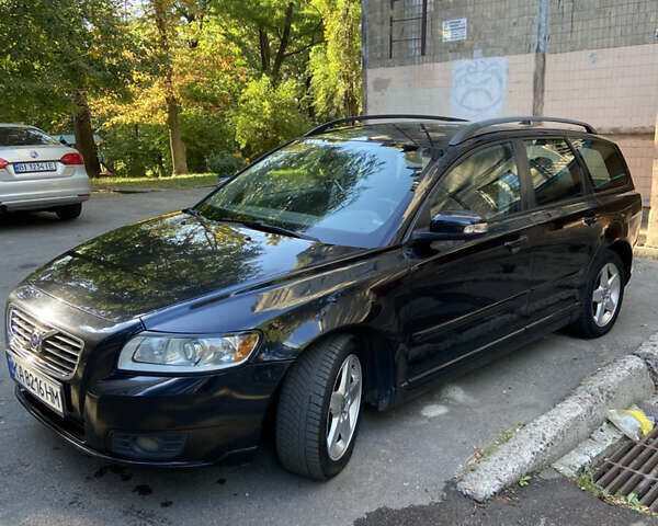 Чорний Вольво V50, об'ємом двигуна 1.56 л та пробігом 250 тис. км за 6500 $, фото 4 на Automoto.ua