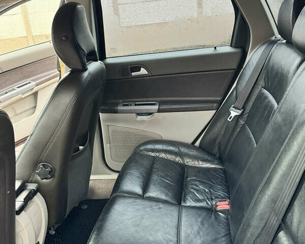 Черный Вольво В50, объемом двигателя 1.6 л и пробегом 324 тыс. км за 5799 $, фото 14 на Automoto.ua