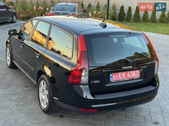 Черный Вольво В50, объемом двигателя 1.8 л и пробегом 243 тыс. км за 6399 $, фото 19 на Automoto.ua