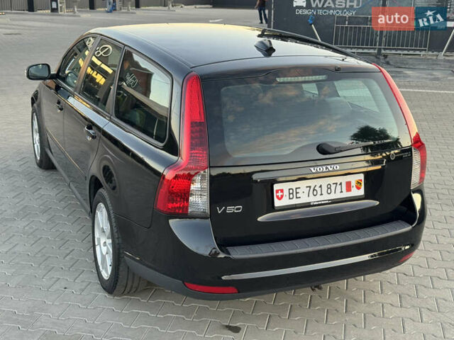 Черный Вольво В50, объемом двигателя 1.8 л и пробегом 243 тыс. км за 6150 $, фото 25 на Automoto.ua