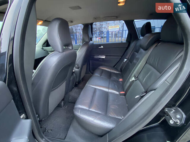 Черный Вольво В50, объемом двигателя 2 л и пробегом 170 тыс. км за 7600 $, фото 13 на Automoto.ua