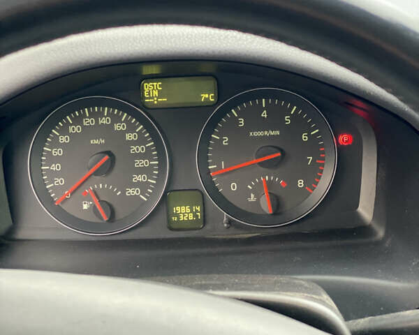 Чорний Вольво V50, об'ємом двигуна 0 л та пробігом 198 тис. км за 6500 $, фото 12 на Automoto.ua