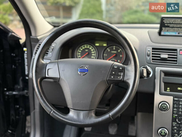 Чорний Вольво V50, об'ємом двигуна 1.6 л та пробігом 225 тис. км за 6950 $, фото 101 на Automoto.ua