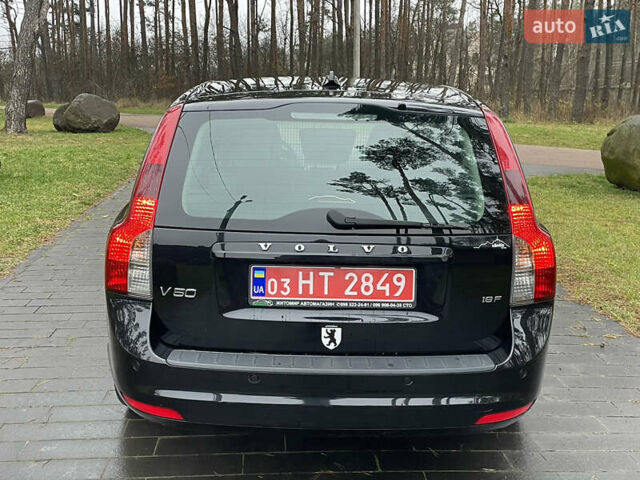 Черный Вольво В50, объемом двигателя 1.8 л и пробегом 189 тыс. км за 6950 $, фото 11 на Automoto.ua