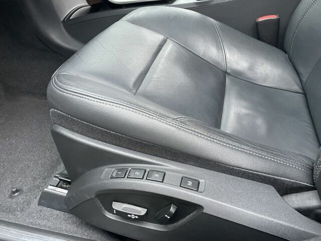 Черный Вольво В50, объемом двигателя 1.8 л и пробегом 189 тыс. км за 6950 $, фото 13 на Automoto.ua