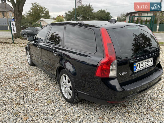 Черный Вольво В50, объемом двигателя 1.6 л и пробегом 295 тыс. км за 5700 $, фото 6 на Automoto.ua