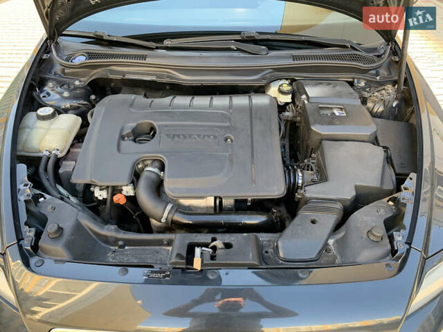 Вольво В50 2009 в Одессе на Automoto.ua Черный Вольво В50, объемом двигателя 1.56 л и пробегом 280 тыс. км за 7100 $, фото 14 на Automoto.ua