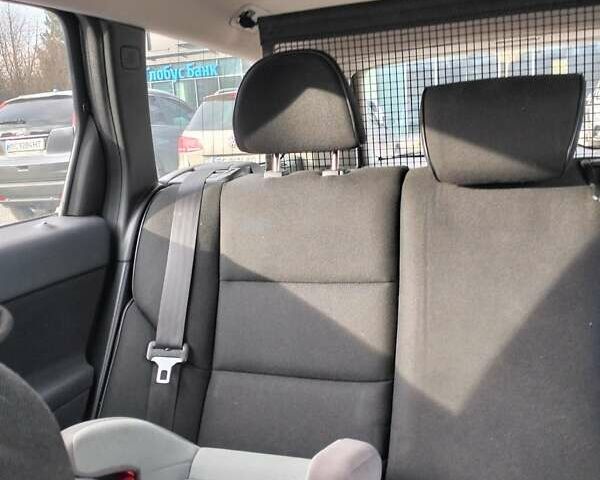 Черный Вольво В50, объемом двигателя 1.56 л и пробегом 268 тыс. км за 6000 $, фото 10 на Automoto.ua