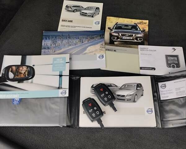 Черный Вольво В50, объемом двигателя 1.56 л и пробегом 235 тыс. км за 6200 $, фото 38 на Automoto.ua