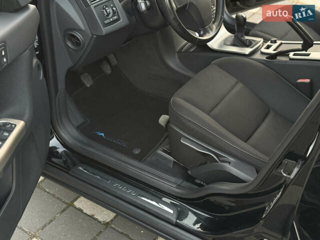 Чорний Вольво V50, об'ємом двигуна 1.6 л та пробігом 225 тис. км за 6899 $, фото 94 на Automoto.ua