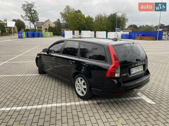 Черный Вольво В50, объемом двигателя 1.6 л и пробегом 295 тыс. км за 5700 $, фото 33 на Automoto.ua