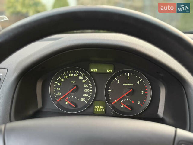 Чорний Вольво V50, об'ємом двигуна 1.6 л та пробігом 225 тис. км за 6950 $, фото 104 на Automoto.ua