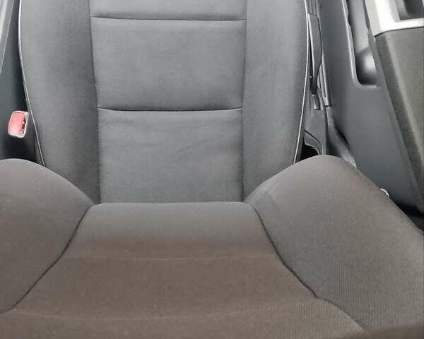 Черный Вольво В50, объемом двигателя 1.56 л и пробегом 235 тыс. км за 6750 $, фото 25 на Automoto.ua