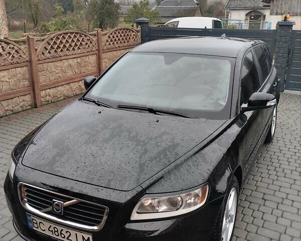 Чорний Вольво V50, об'ємом двигуна 1.6 л та пробігом 235 тис. км за 6100 $, фото 13 на Automoto.ua