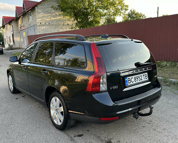 Чорний Вольво V50, об'ємом двигуна 1.98 л та пробігом 260 тис. км за 6299 $, фото 5 на Automoto.ua