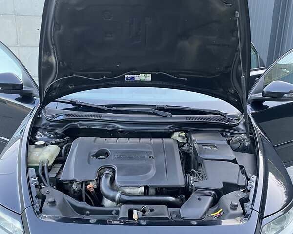 Чорний Вольво V50, об'ємом двигуна 1.56 л та пробігом 235 тис. км за 6990 $, фото 23 на Automoto.ua