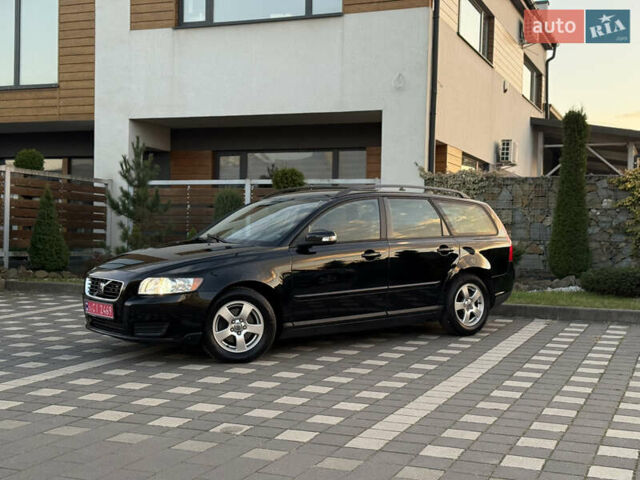 Чорний Вольво V50, об'ємом двигуна 1.6 л та пробігом 225 тис. км за 6950 $, фото 16 на Automoto.ua