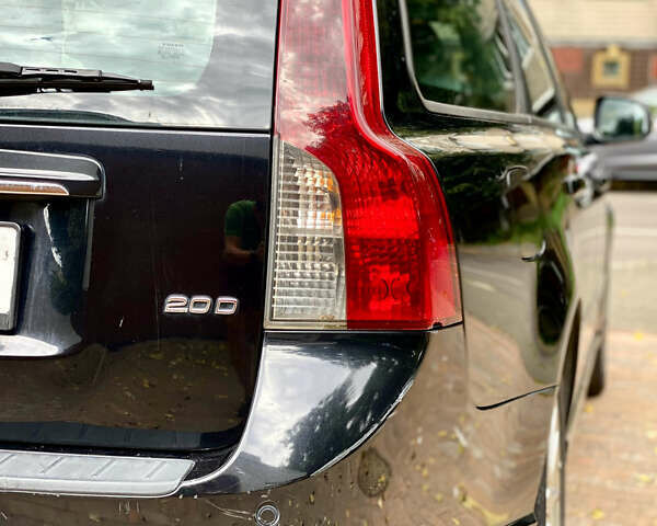 Чорний Вольво V50, об'ємом двигуна 2 л та пробігом 270 тис. км за 7200 $, фото 48 на Automoto.ua