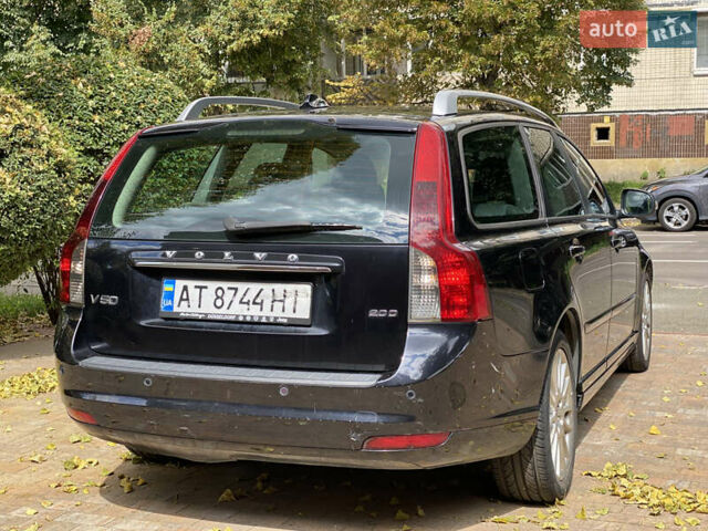 Чорний Вольво V50, об'ємом двигуна 2 л та пробігом 270 тис. км за 7200 $, фото 5 на Automoto.ua