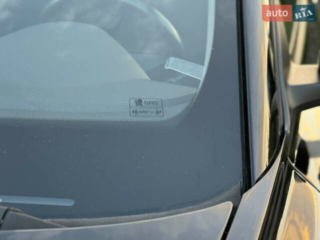 Чорний Вольво V50, об'ємом двигуна 1.6 л та пробігом 225 тис. км за 6899 $, фото 25 на Automoto.ua