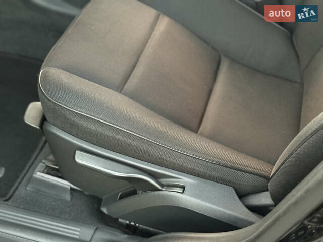 Чорний Вольво V50, об'ємом двигуна 1.6 л та пробігом 225 тис. км за 6950 $, фото 109 на Automoto.ua