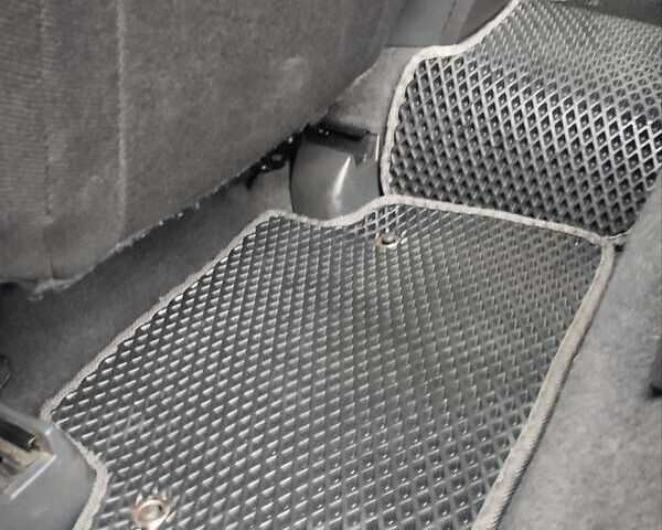 Черный Вольво В50, объемом двигателя 1.56 л и пробегом 235 тыс. км за 6750 $, фото 26 на Automoto.ua