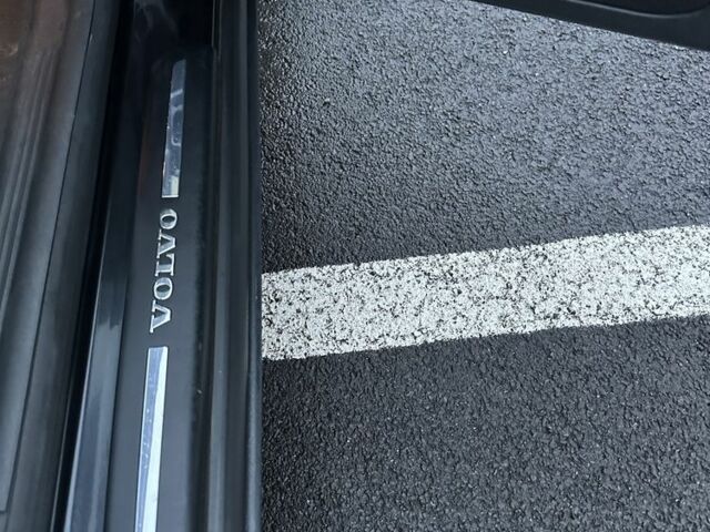 Черный Вольво В50, объемом двигателя 2 л и пробегом 301 тыс. км за 3100 $, фото 8 на Automoto.ua