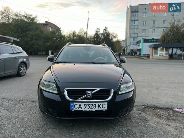 Черный Вольво В50, объемом двигателя 1.6 л и пробегом 192 тыс. км за 7000 $, фото 7 на Automoto.ua