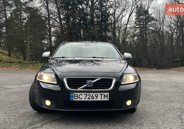 Чорний Вольво V50, об'ємом двигуна 1.56 л та пробігом 205 тис. км за 6800 $, фото 12 на Automoto.ua