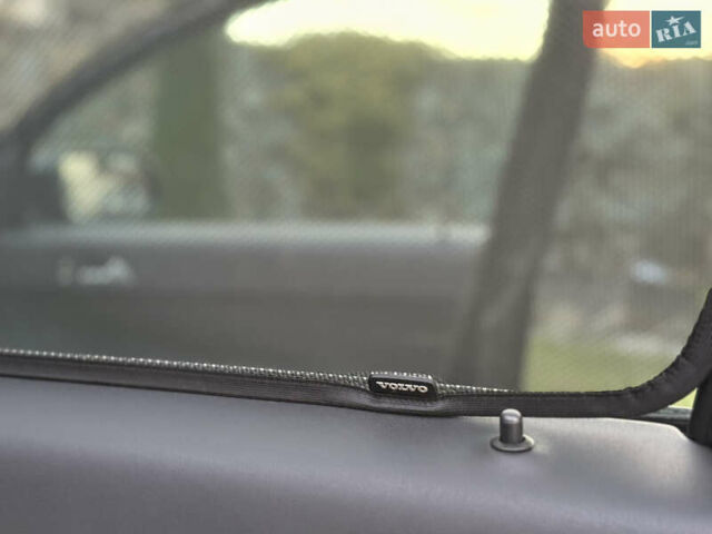 Чорний Вольво V50, об'ємом двигуна 1.6 л та пробігом 225 тис. км за 6950 $, фото 121 на Automoto.ua