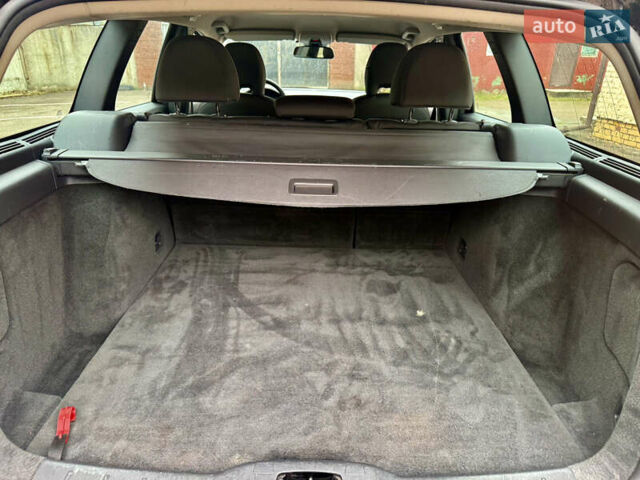 Черный Вольво В50, объемом двигателя 1.6 л и пробегом 191 тыс. км за 5699 $, фото 23 на Automoto.ua