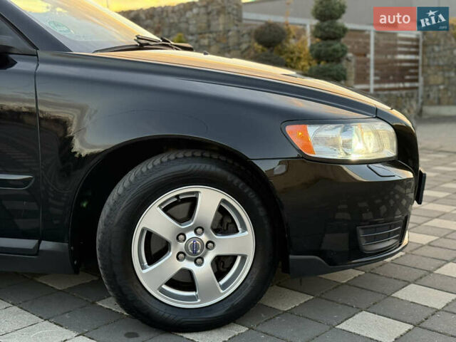 Чорний Вольво V50, об'ємом двигуна 1.6 л та пробігом 225 тис. км за 6950 $, фото 56 на Automoto.ua