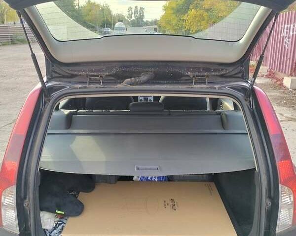 Вольво В50 2009 в Кривом Роге на Automoto.ua Черный Вольво В50, объемом двигателя 1.6 л и пробегом 245 тыс. км за 7500 $, фото 7 на Automoto.ua