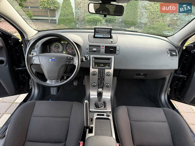Чорний Вольво V50, об'ємом двигуна 1.6 л та пробігом 225 тис. км за 6950 $, фото 96 на Automoto.ua