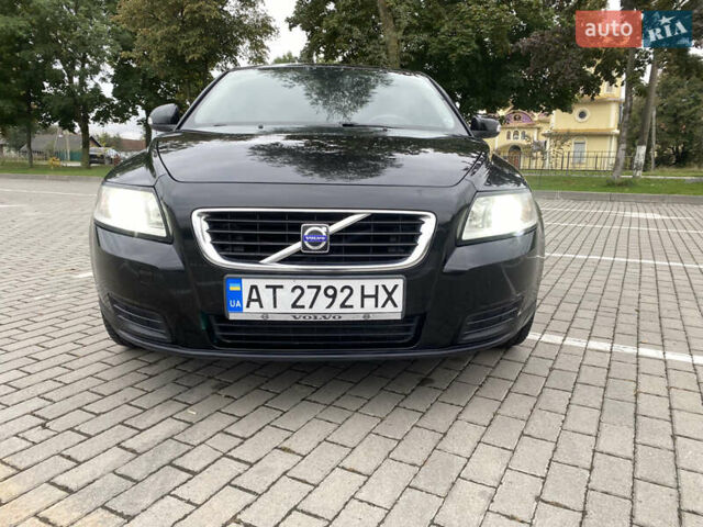 Черный Вольво В50, объемом двигателя 1.6 л и пробегом 295 тыс. км за 5700 $, фото 16 на Automoto.ua