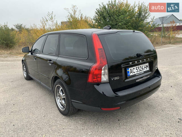 Вольво В50 2009 в Новониколаевке на Automoto.ua Черный Вольво В50, объемом двигателя 1.56 л и пробегом 246 тыс. км за 6500 $, фото 11 на Automoto.ua
